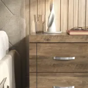 تفصيل كمود بنقش خشبي